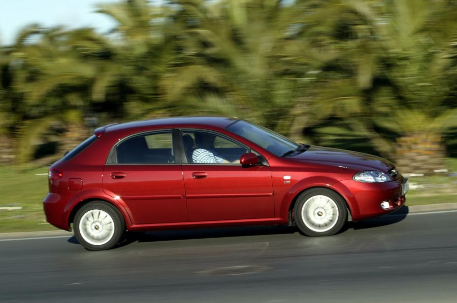  Chevrolet Lacetti 5-Door 2006 года  (фото 36 из 42)